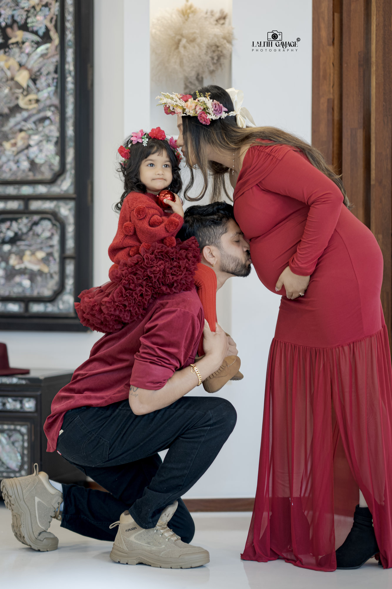 Pregnancy Shoot 03 photograph 11