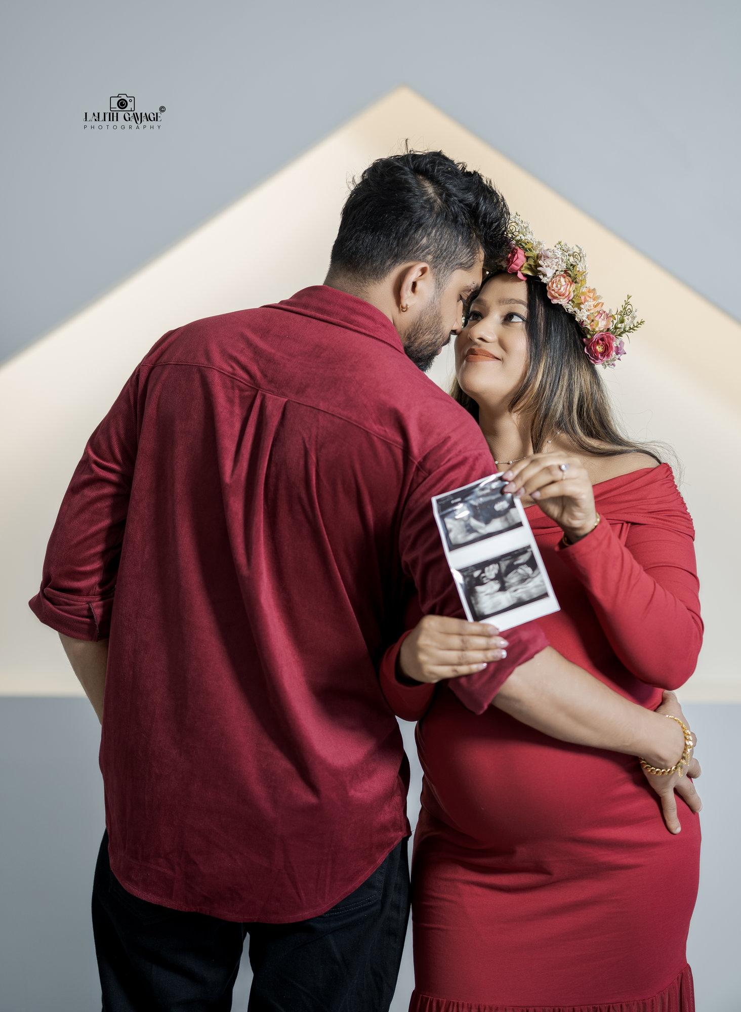 Pregnancy Shoot 03 photograph 21